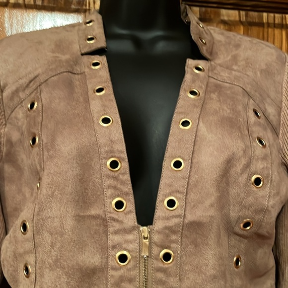 Cach’e Tan Faux Suede Zip Up Sweater - Picture 3 of 8